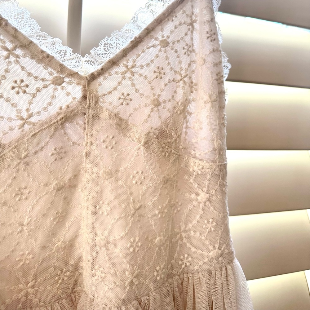 white tulle mini dress